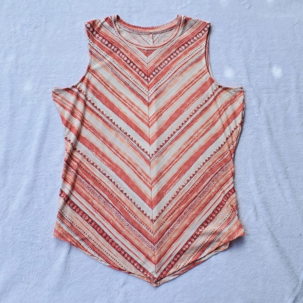 EUC - Sonoma | Coral Chevron Tank Size L